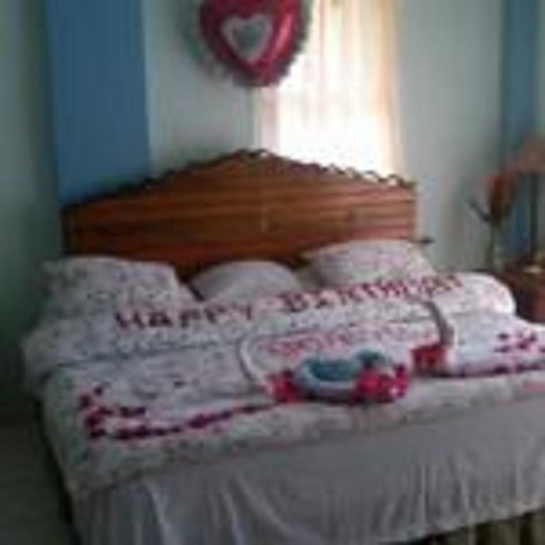 La Delphina Bed And Breakfast Bar And Grill ลาเซย์บา ภายนอก รูปภาพ